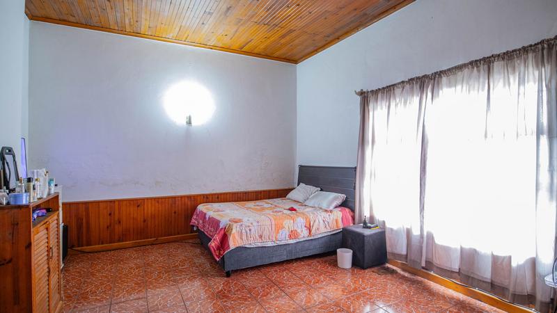 6 Bedroom Property for Sale in Salt River Western Cape